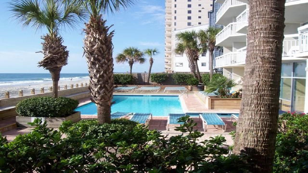 405 Waters Edge Hotel Garden City Екстериор снимка